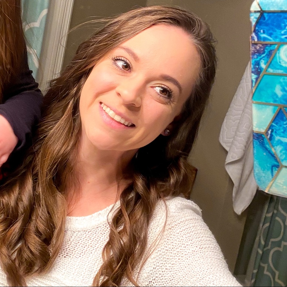 Meet your Posher, Natalie